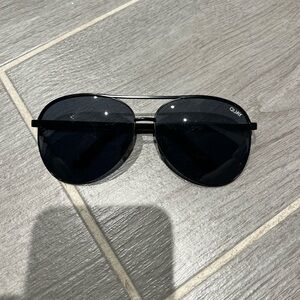 Quay Black Aviator (Vivienne)